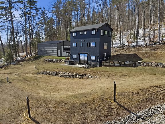 2nd image of 253 Upper Mad River Rd