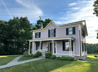 20 Elam St, North Kingstown, RI 02852