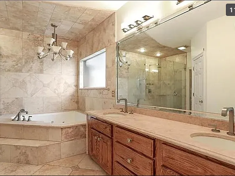 River Oaks Dr — Photo 12