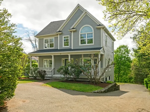 38 Lincoln St, Lexington, MA 02421