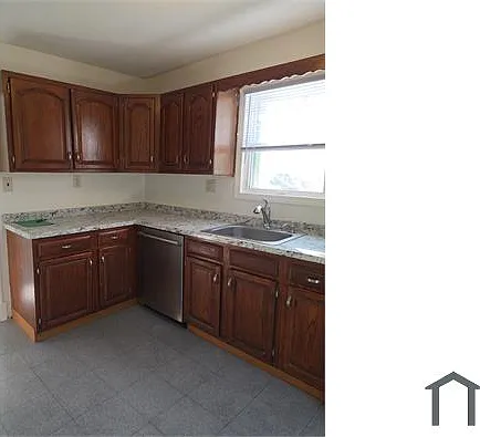 14 Dana St #2 — Photo 7
