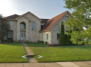 1218 Aziz Dr, Canton, MI 48188