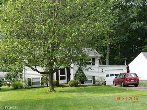 2nd image of 780 E Spruce St