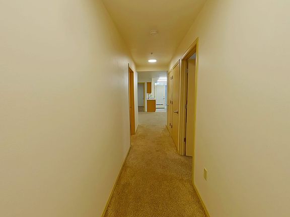 4th image of 460 E 14th Ave APT 2