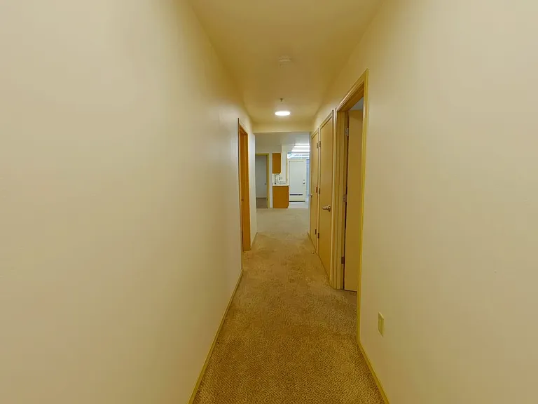 Hays Apartments — Photo 21