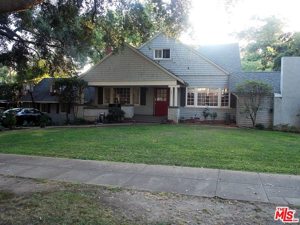 1st image of 1841 N El Molino Ave