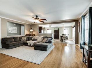 5364 Cameron Dr, Grand Prairie, TX 75052