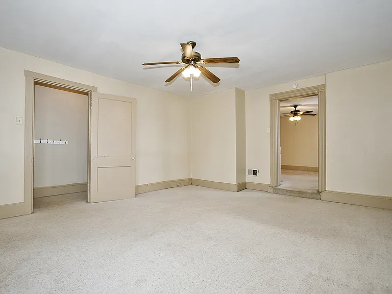 54 S 19th St #1 — Photo 8