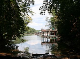 68 Harborside Dr, Nebo, NC 28761