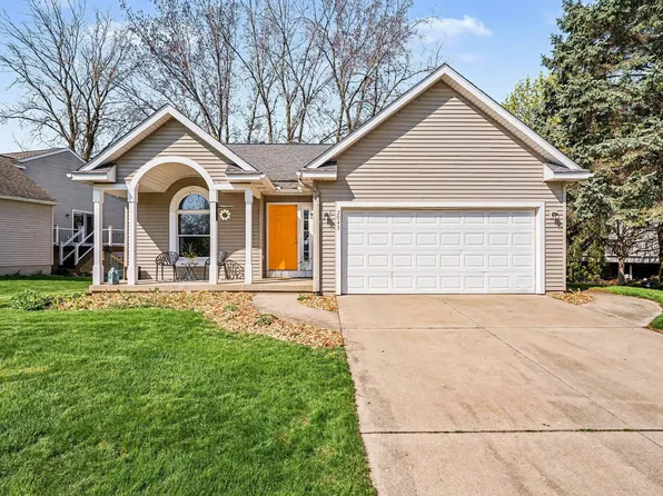 2945 Riley Ridge Rd, Holland, MI 49424