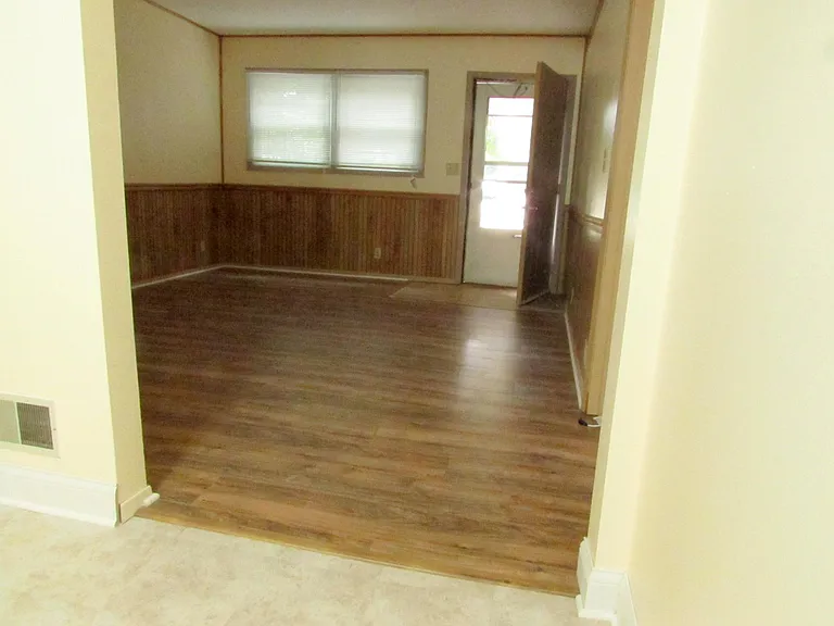 Witter St — Photo 2