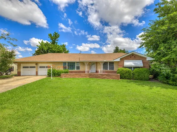 825 SW 48th St, Oklahoma City, OK 73109