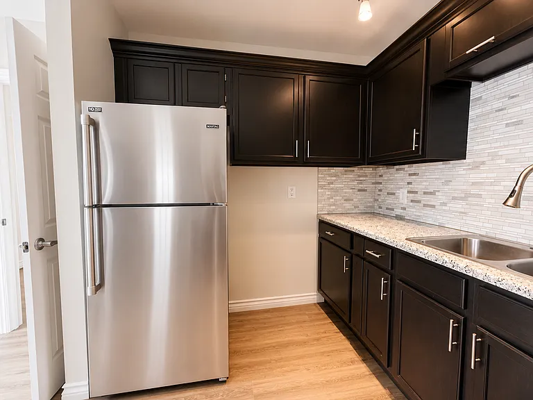 1033 E Roosevelt St #B — Photo 7