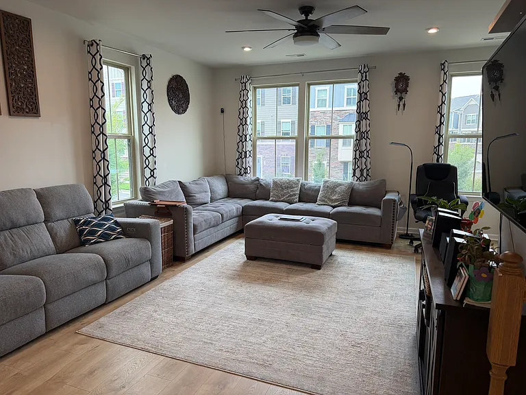 211 Timber Forest Ln — Photo 13