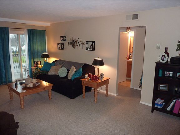 Large living room with balcony.