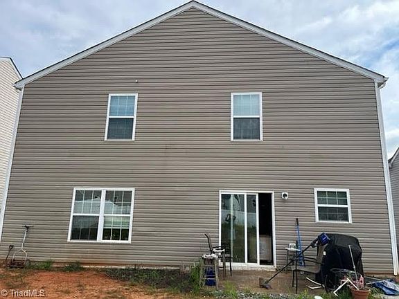 2nd image of 5107 Nokota Pl