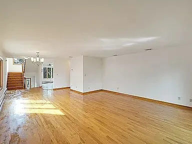 5 Roosevelt Ave #B — Photo 26