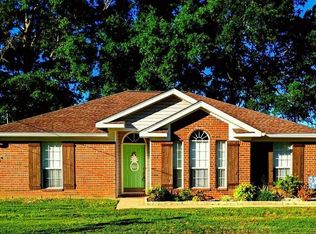 10669 Southern Oaks Ct, Grand Bay, AL 36541