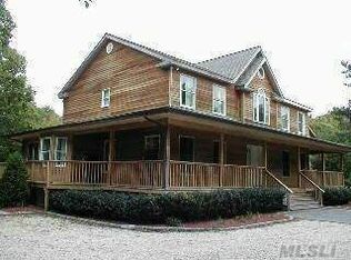 770 Montauk Hwy, Westhampton Beach, NY 11978