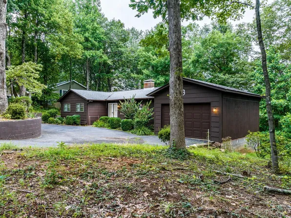 5475 Pine Ridge Dr, Connelly Springs, NC 28612