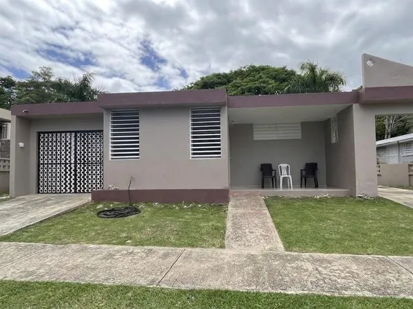 (undisclosed Address), JUNCOS, PR 00777