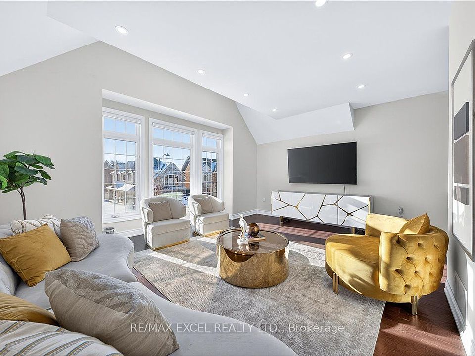 1st image of 10 Deer Pass Rd