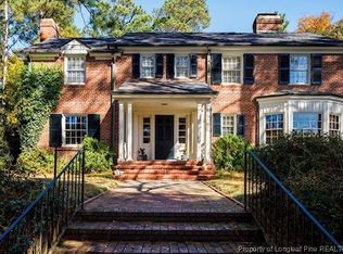 435 Lakeshore Dr, Fayetteville, NC 28305