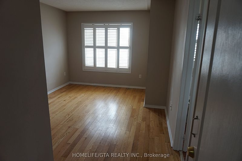 Toronto House for rent - 4 Bedrooms — photo 20