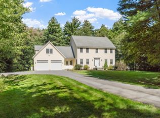 4 Samuels Ln, Sterling, MA 01564
