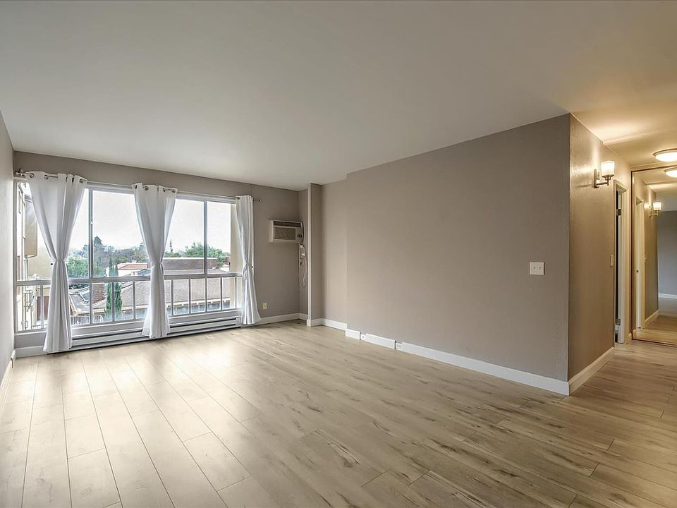 1st image of 1700 Civic Center Dr APT 310