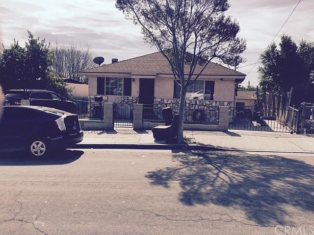 1st image of 3756 Floral Dr