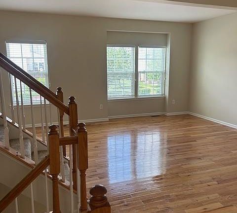 2nd image of 503 Tifton Ln #503