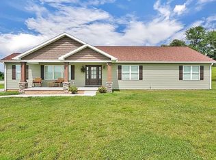 6091 State Route 370 E, Sebree, KY 42455