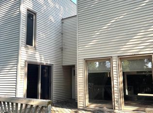 2 Forest Park N, Jacksonville, IL 62650