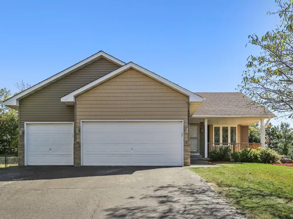 15755 Foxhill Ave N, Hugo, MN 55038