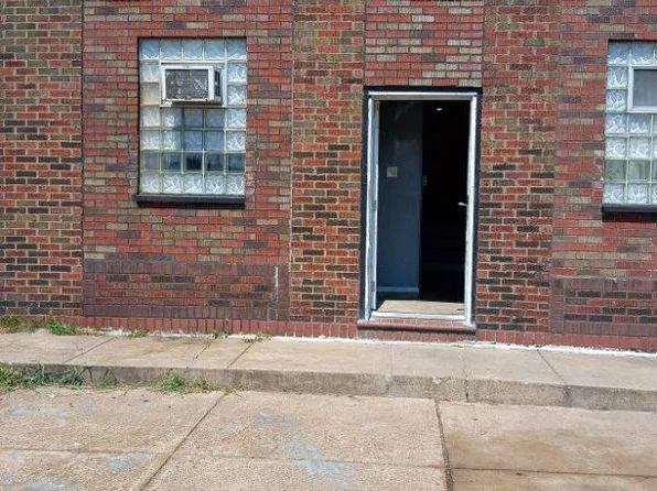 1027 Garth Ave, Saint Louis, MO 63147