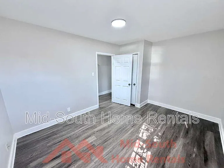 3513 Rochester Rd — Photo 14