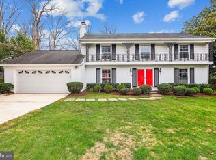 8500 Fox Run, Rockville, MD 20854