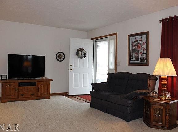 5th image of 707 Kingwood Dr