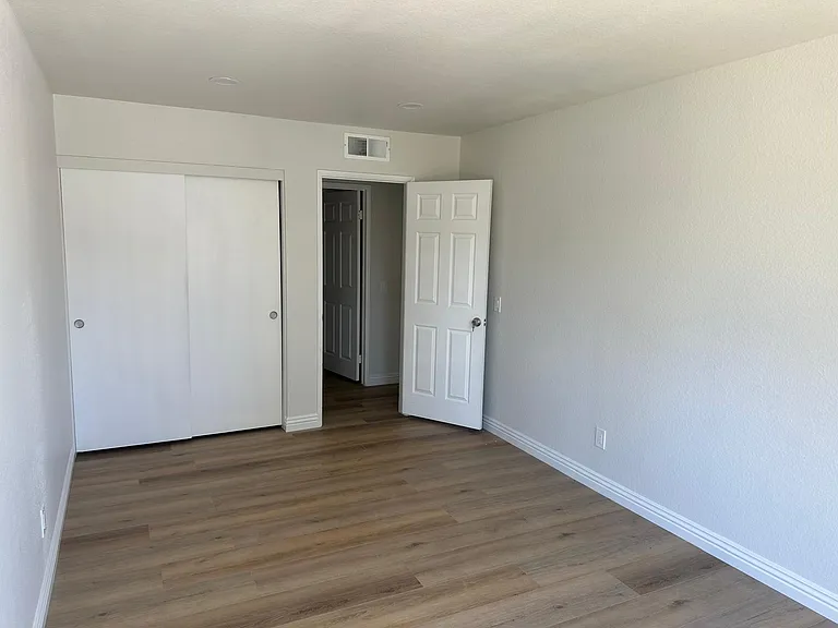 11292 Cadbury Dr — Photo 5