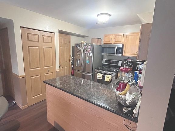 5th image of 835 Four Seasons Blvd #835