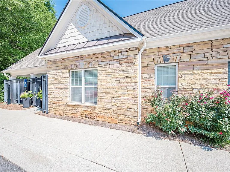 295 Snowgoose Ct — Photo 54