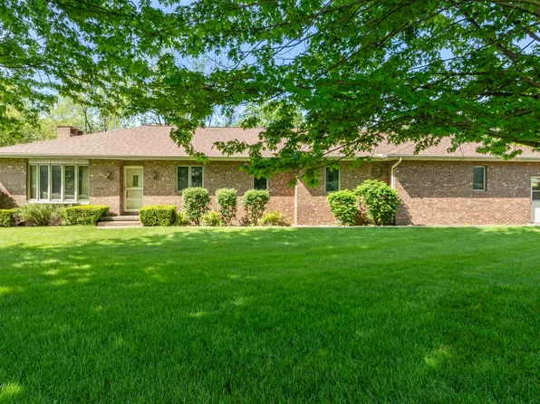 9525 N Princeville Jubilee Rd, Brimfield, IL 61517