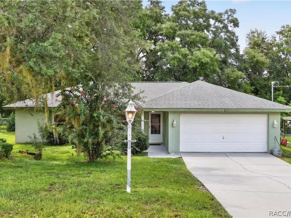 211 Edison St, Inverness, FL 34452