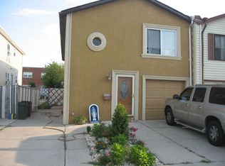 106 Regis Dr, Staten Island, NY 10314