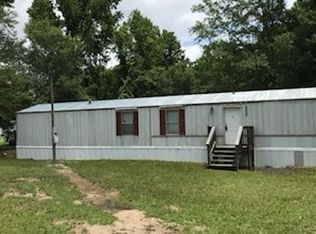 1398 McLeod Rd, Manning, SC 29102