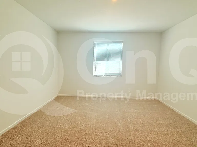 34007 N Germander Dr — Photo 7