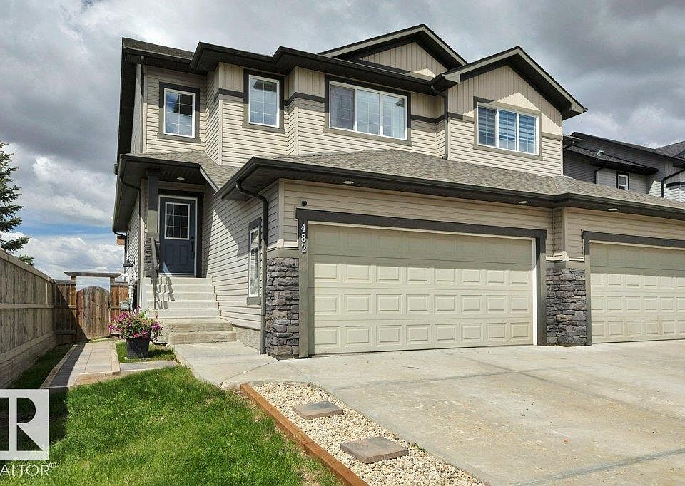 1st image of 482 Reed Cres