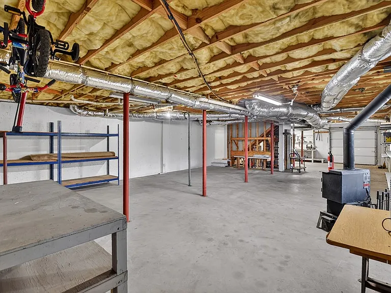 863 Woodland Dr — Photo 48