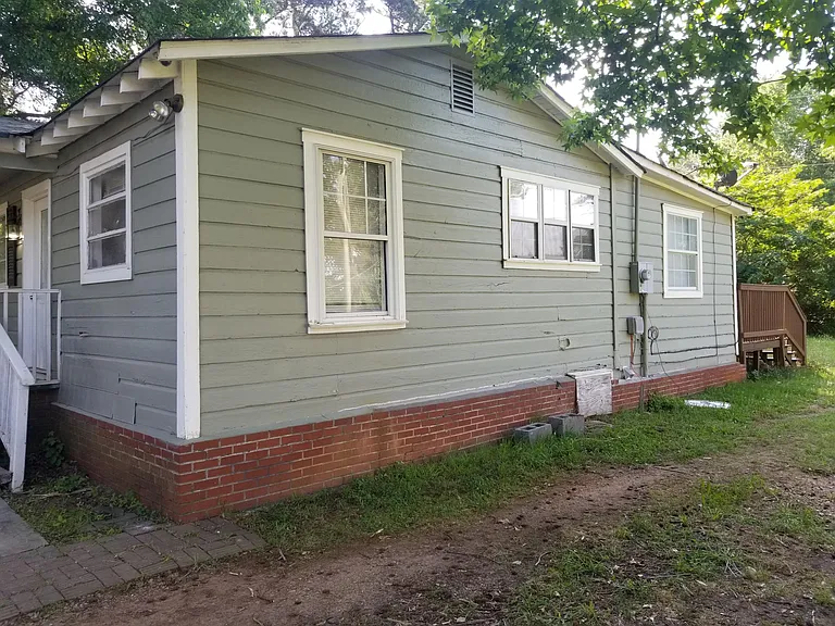 268 Simonton Rd — Photo 5